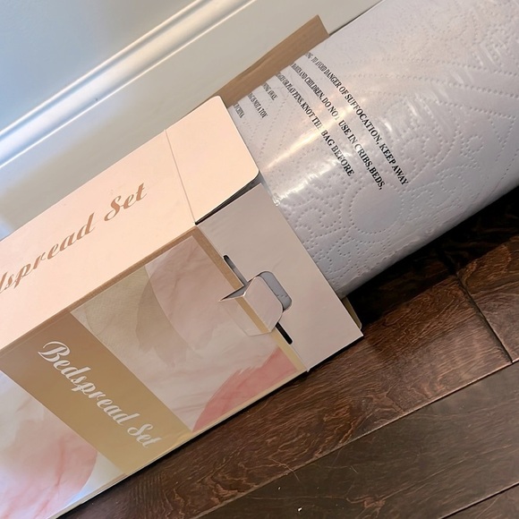 Other - Queen gray bedspread NIB